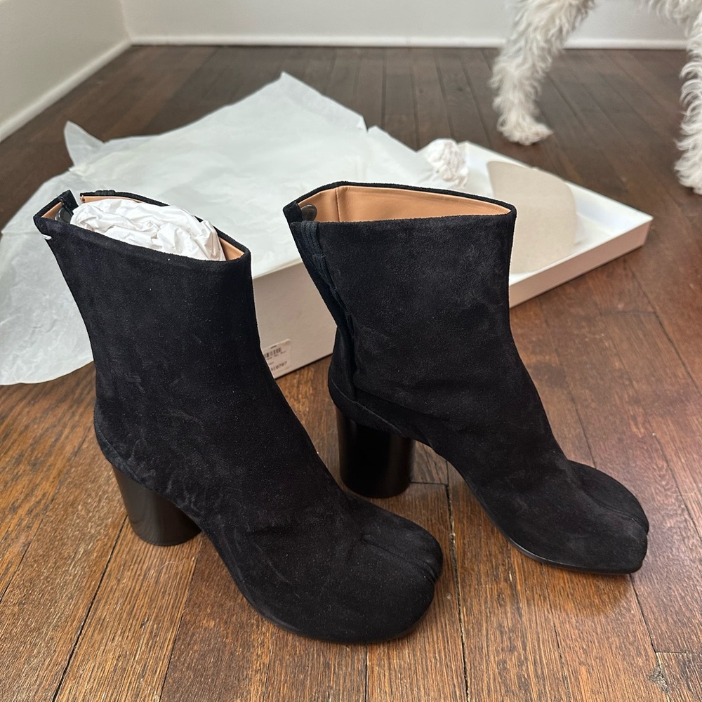 NIB NWT Maison Martin Margiela Black Suede Ankle Boots